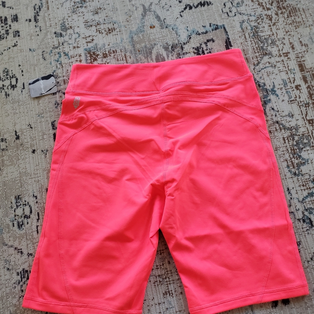 NWT Free People Movement biker shorts large - Picture 4 of 4